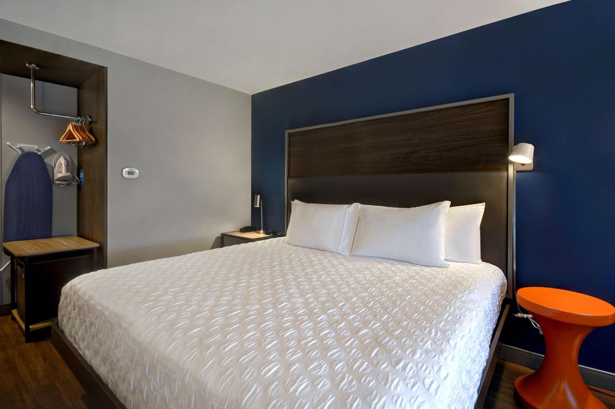 Tru By Hilton Concord, Nh Hotell Exteriör bild